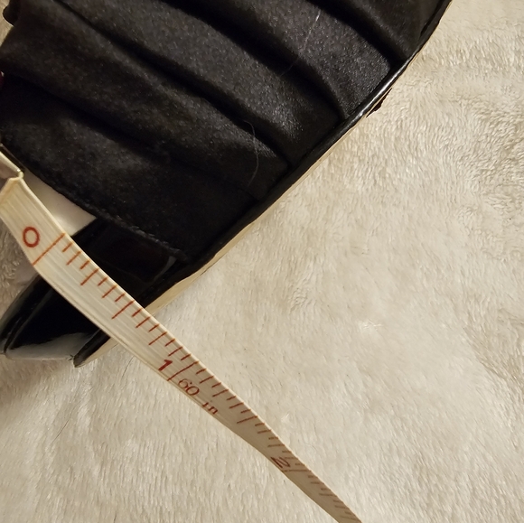 Betsey Johnson Astra black slingback satin shoes size 7.5 - Picture 8 of 8